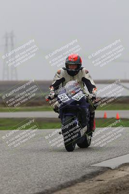 media/Nov-29-2025-TrackDaz (Sat) [[10ae2d9bce]]/A Group/Session 4 (Wheelie Bump)/